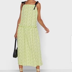 Topshop Dropped waist midi dress in lime SZ 6 NWT